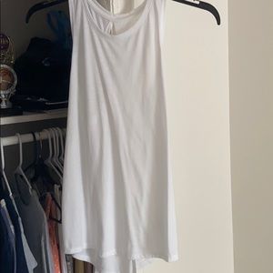 Old Navy Active Go Dry Tank. Never worn